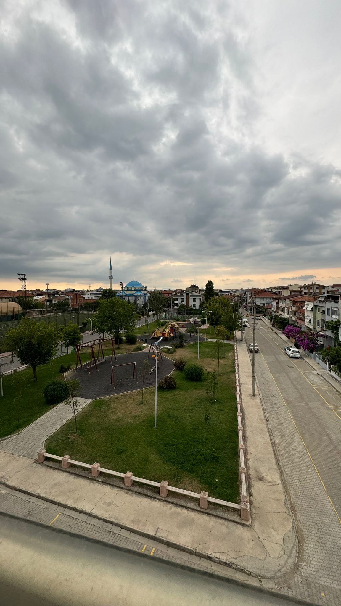 DERE MAH. 4+1 SATILIK DUBLEX DAİRE