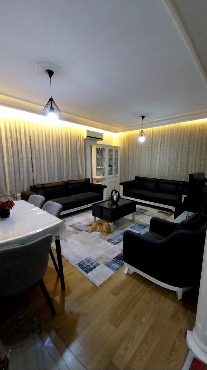 BAHÇELİEVLER'DE (2+1) SATILIK DAİRE