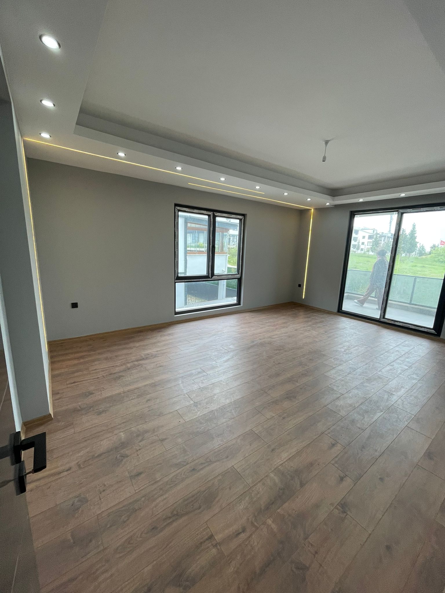 M.A.E MAHALLESİ 3+1 SIFIR LÜX DAİRE